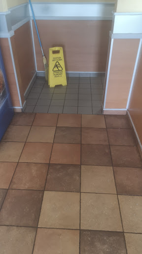 Photo of KFC - 979 Talbot St, St Thomas, ON N5P 1E9